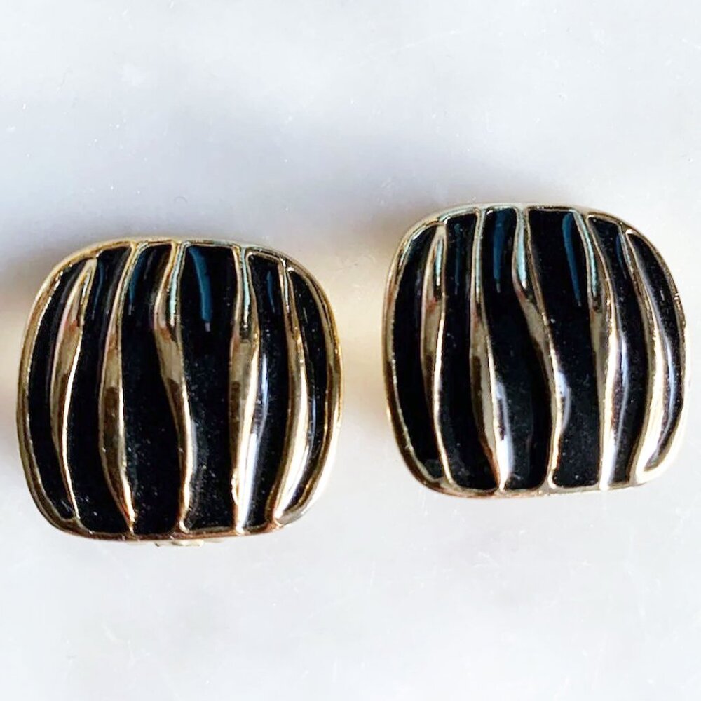 Vintage Black and Gold Clip On Earrings by Weekenders